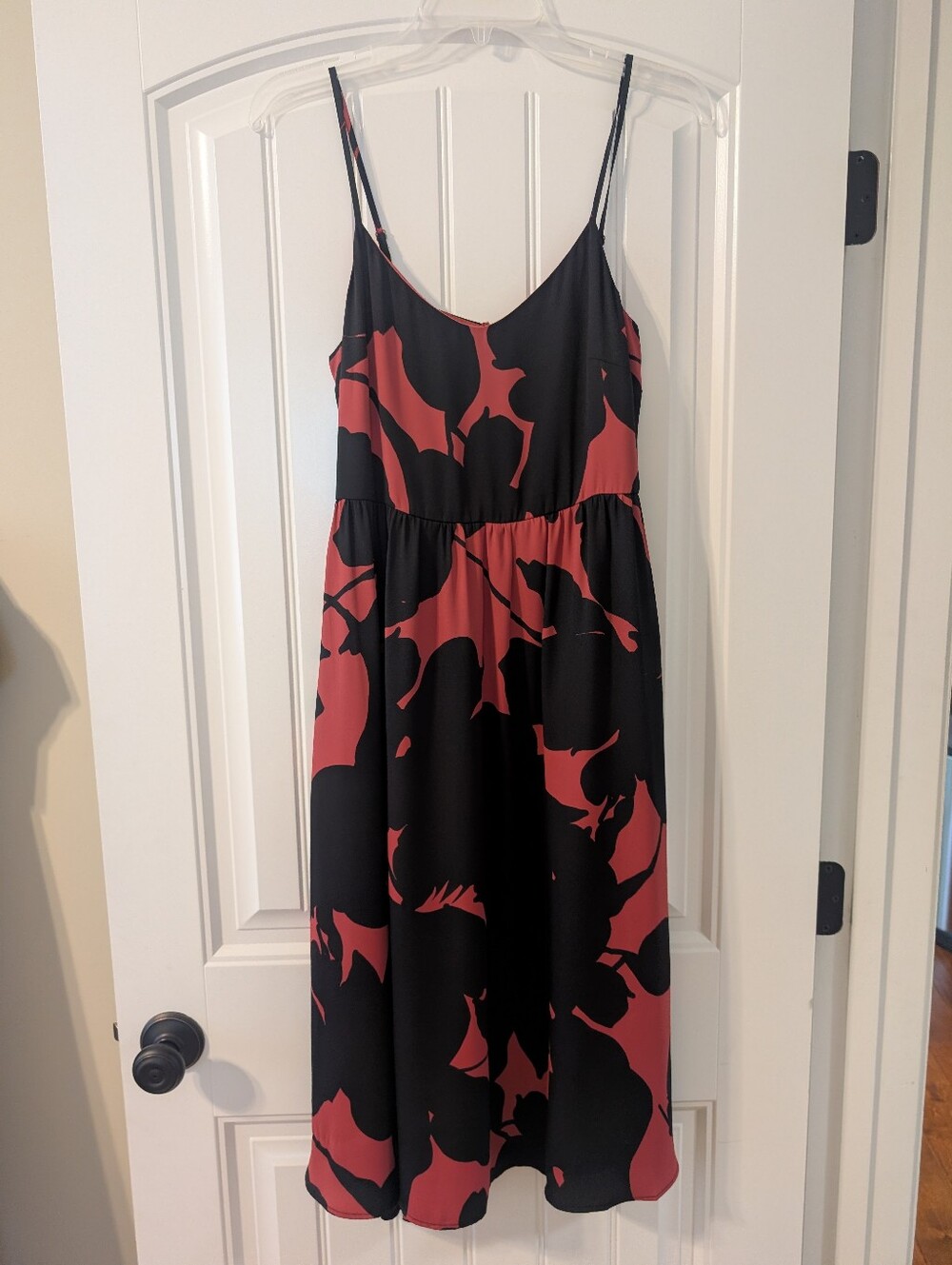Size 0 LOFT Black/Mauve Pink Sleeveless Tie Waist Midi Dress